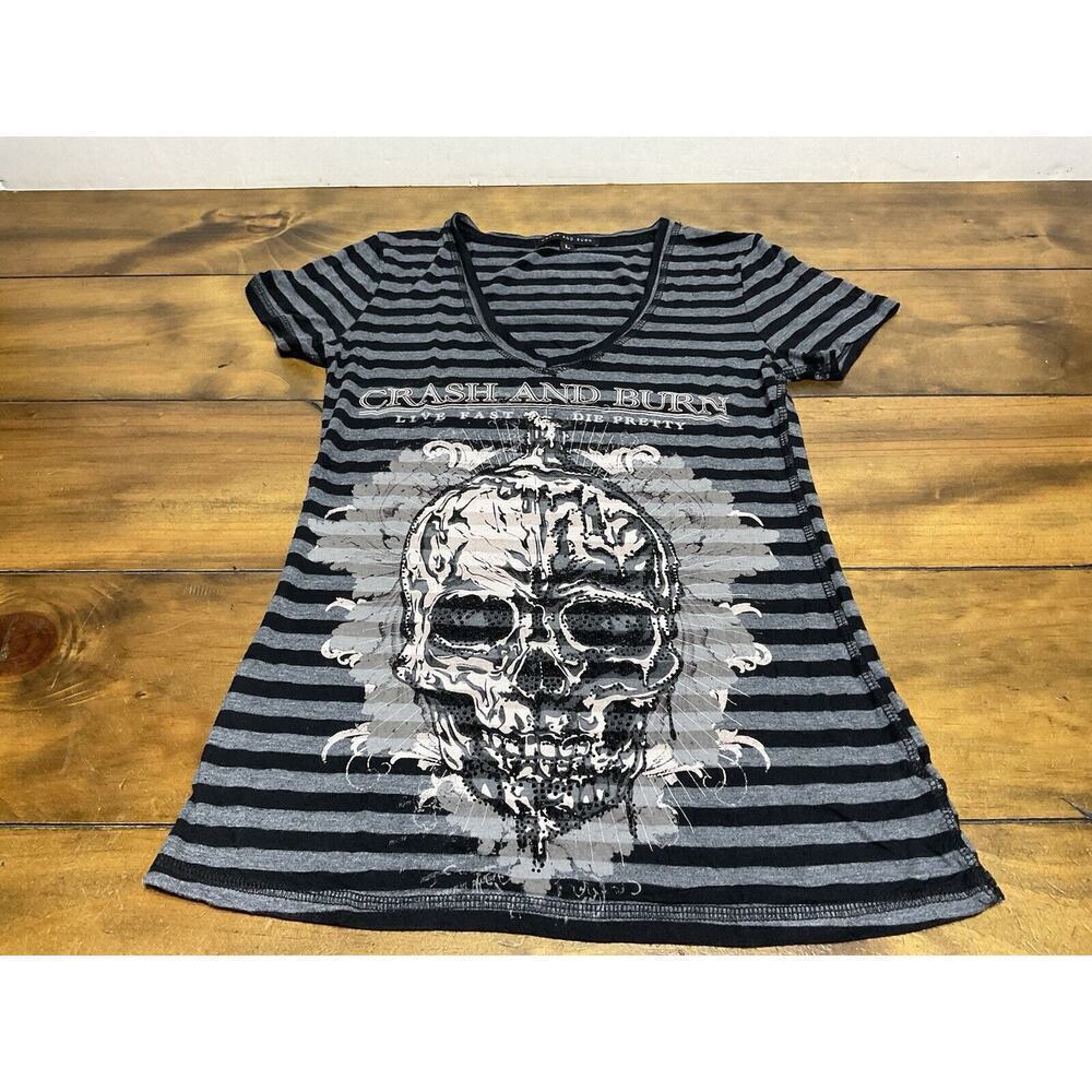 Crash and Burn Womens Large Studded Embellished Skull Striped Tee
